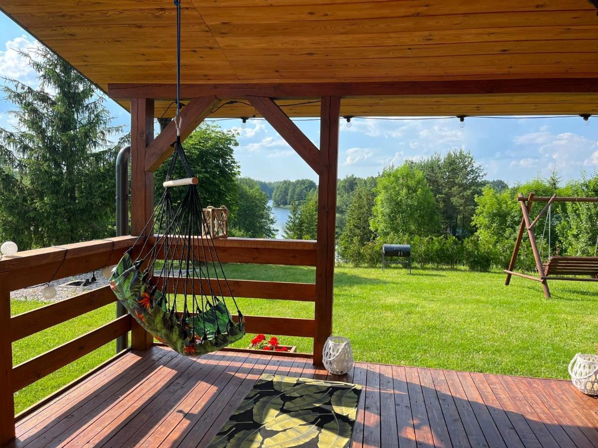 Domek Z Kominkiem Nad Jeziorem Z Jacuzzi Ogrodowym Sumowo  Exteriör bild